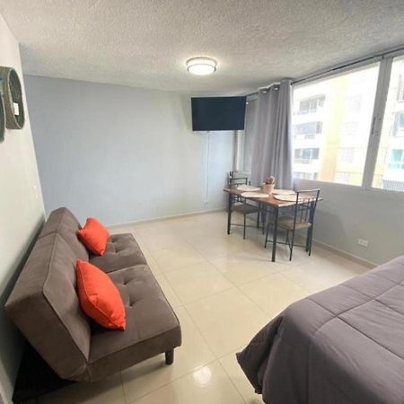 Isla Verde Tower San Juan Exteriér fotografie
