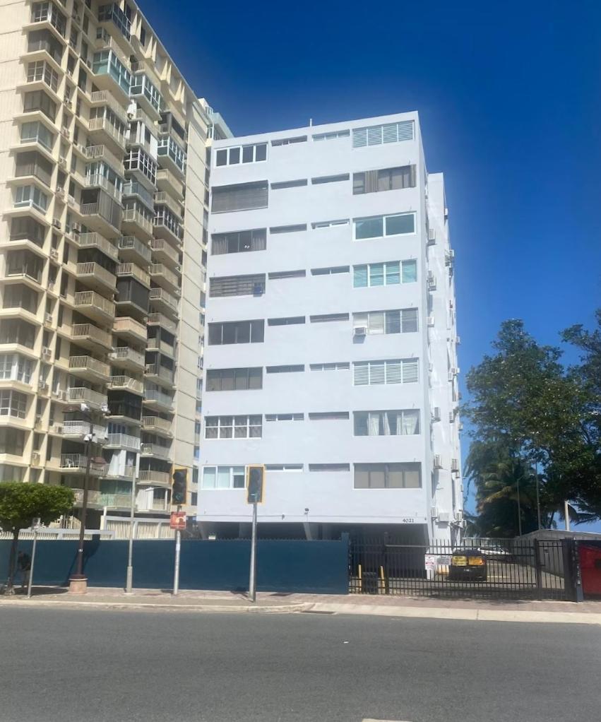 Isla Verde Tower San Juan Exteriér fotografie